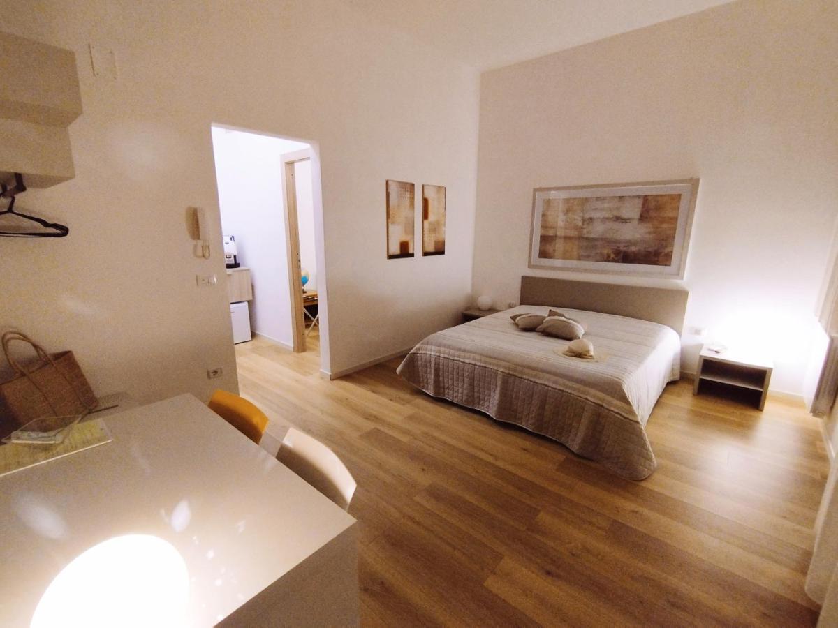 Alcamo Rooms Con Garage Privato Exterior photo